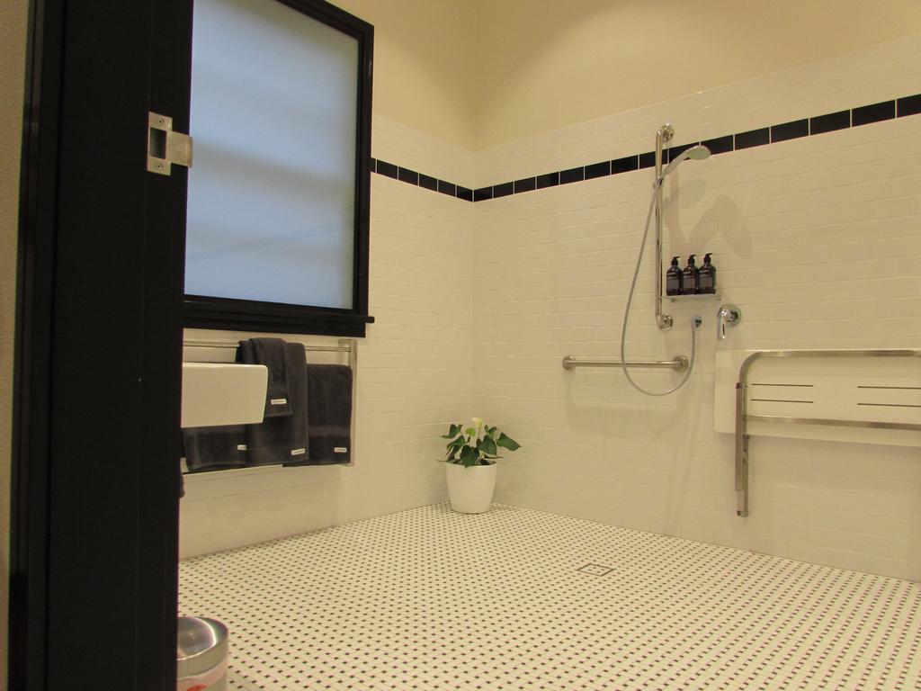 The Commercial Boutique Hotel Tenterfield Room photo
